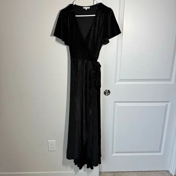 Baltic Born Black Velvet Andi Ribbed Wrap Dress Size Small Formal Bridesmaid - Picture 3 of 15